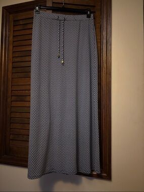 Michael Kors long skirt. Size medium. Great condition